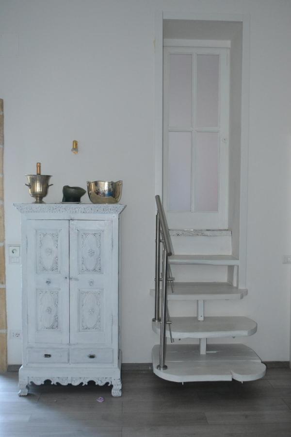 סלרנו B&B Charming House מראה חיצוני תמונה