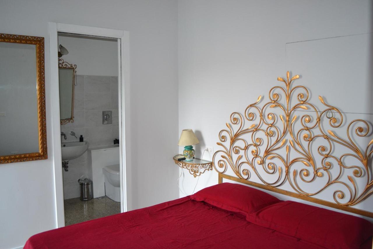 סלרנו B&B Charming House מראה חיצוני תמונה