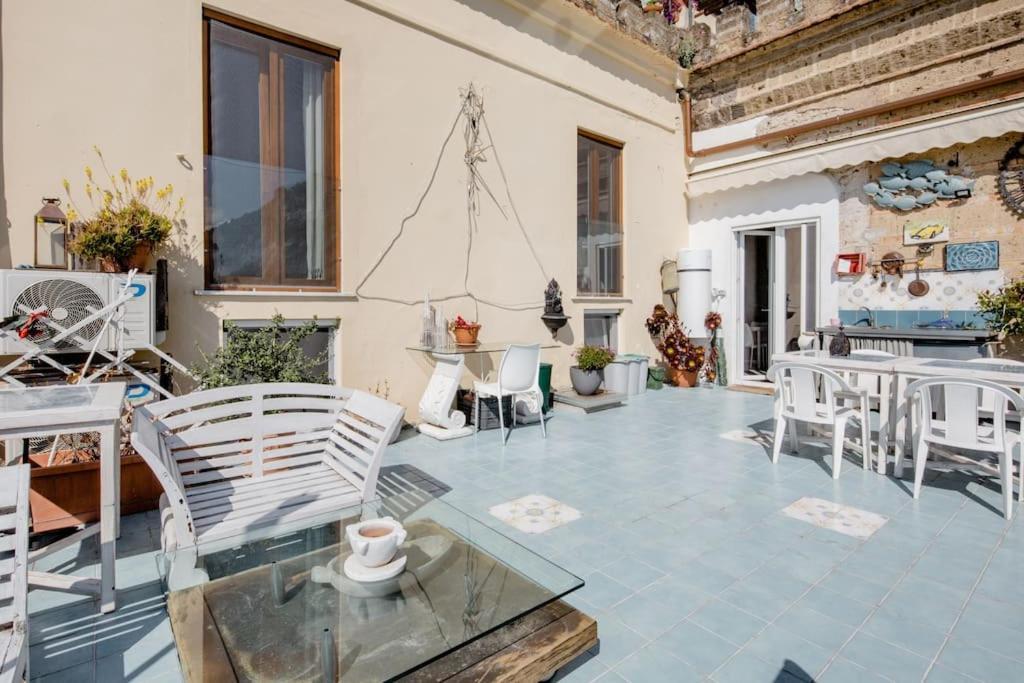 סלרנו B&B Charming House מראה חיצוני תמונה